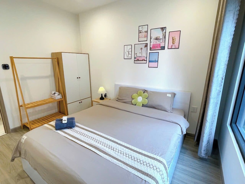COZY- Vinhomes Grand Park Apartments