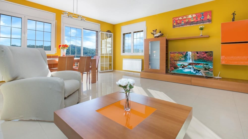Sotet in Vidreres With 4 Bedrooms and 2 Bathrooms