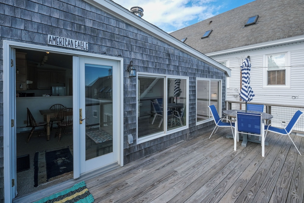 Inn on the Harbor