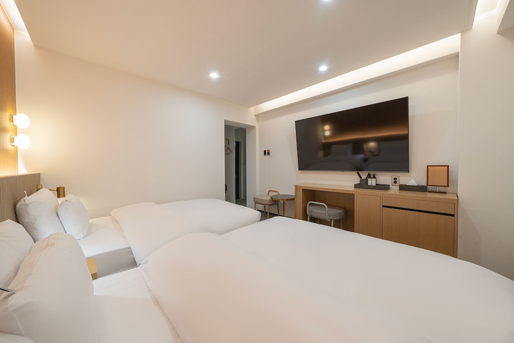 Hotel YAJA Namchuncheon