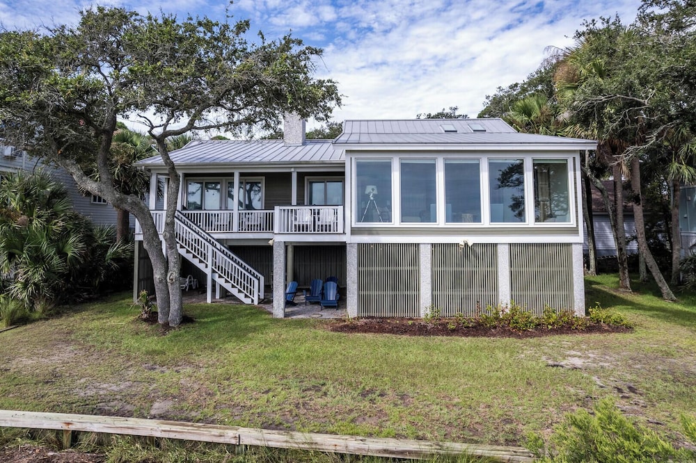 111 Cardinal Crest
