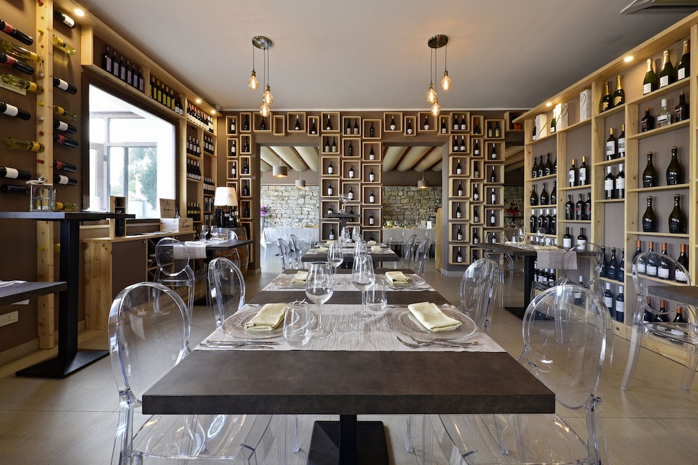 Valderice Vacations - Hotel Parco Degli Aromi Resort  SPA - Property Image 9