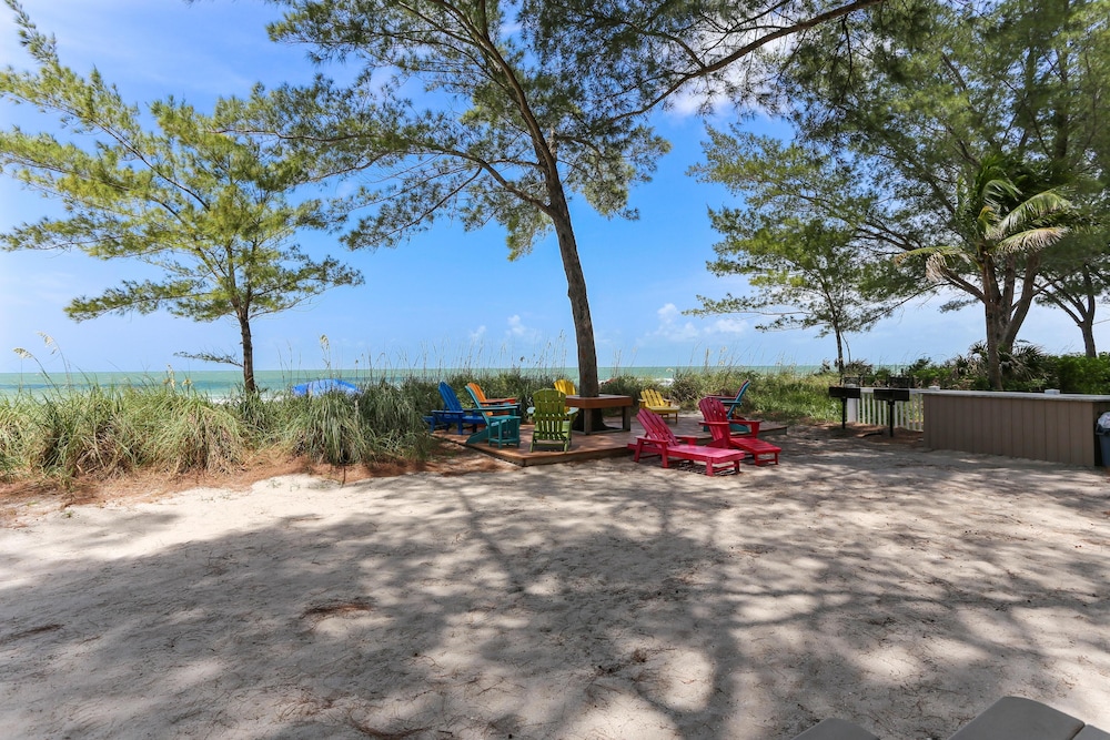 Sunset Beach House 3BR