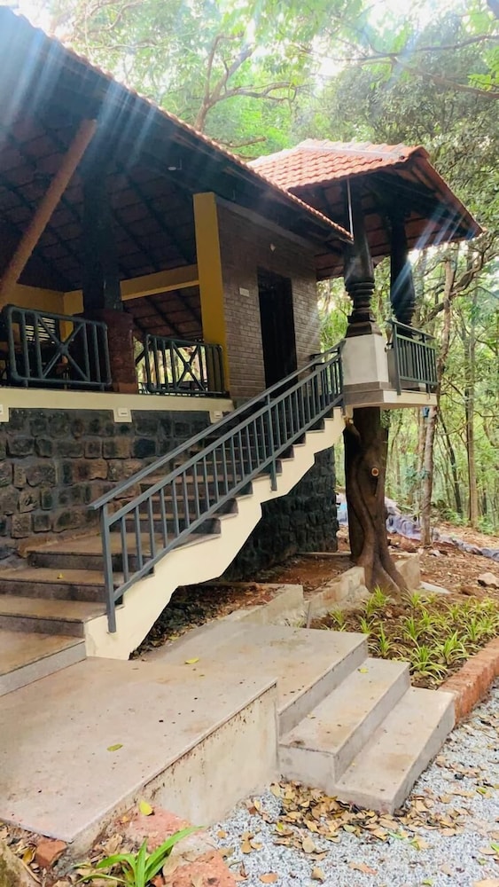 Aavarana Resort