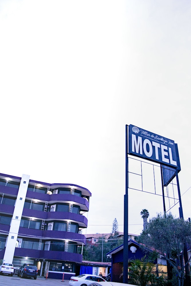 Hotel Villas de Santiago Inn - Image 1