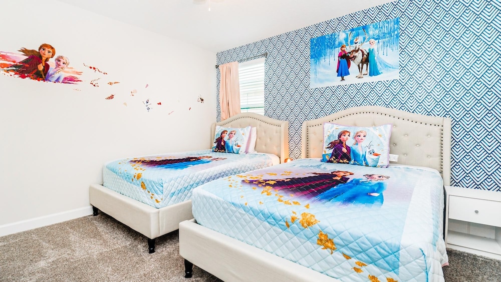 Storey Lake 9BR With Pool SPA Game Room Water Park view 4