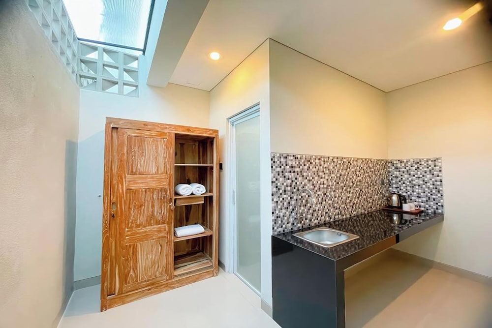 Sekar Tunjung Guest House Seminyak Bali