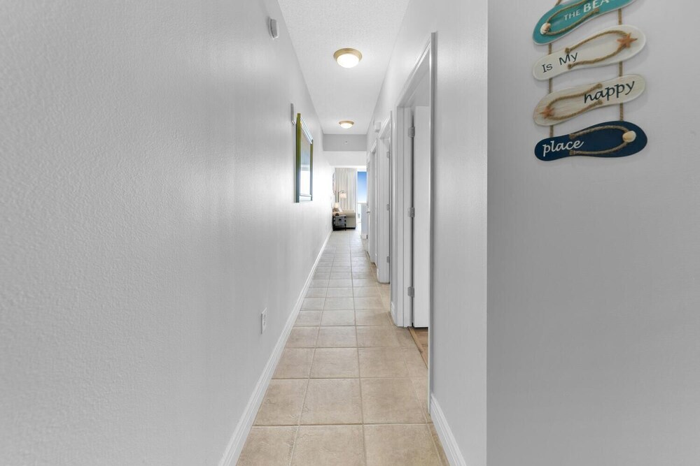 Majestic Beach Towers 1-1213