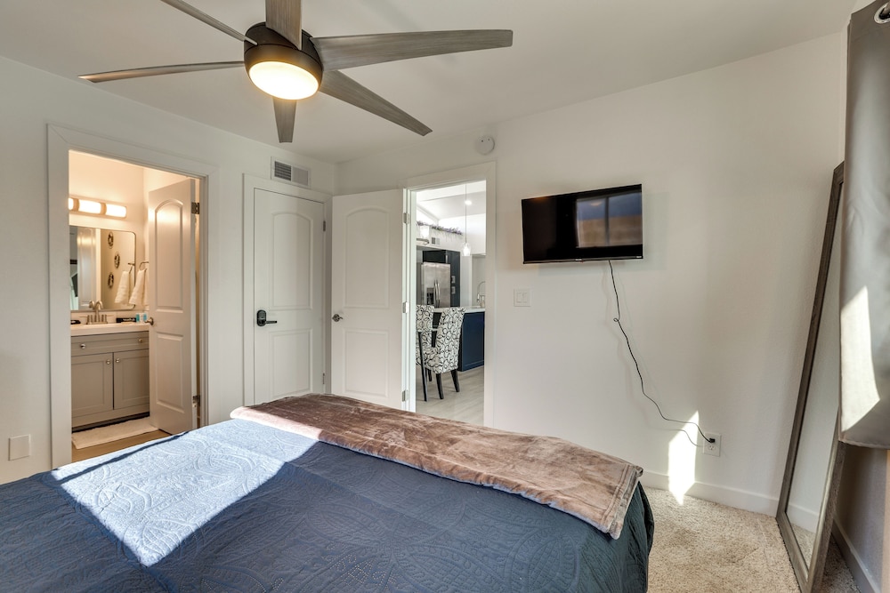 11 Mi to Dtwn Phoenix: Main House w/ Outdoor Oasis