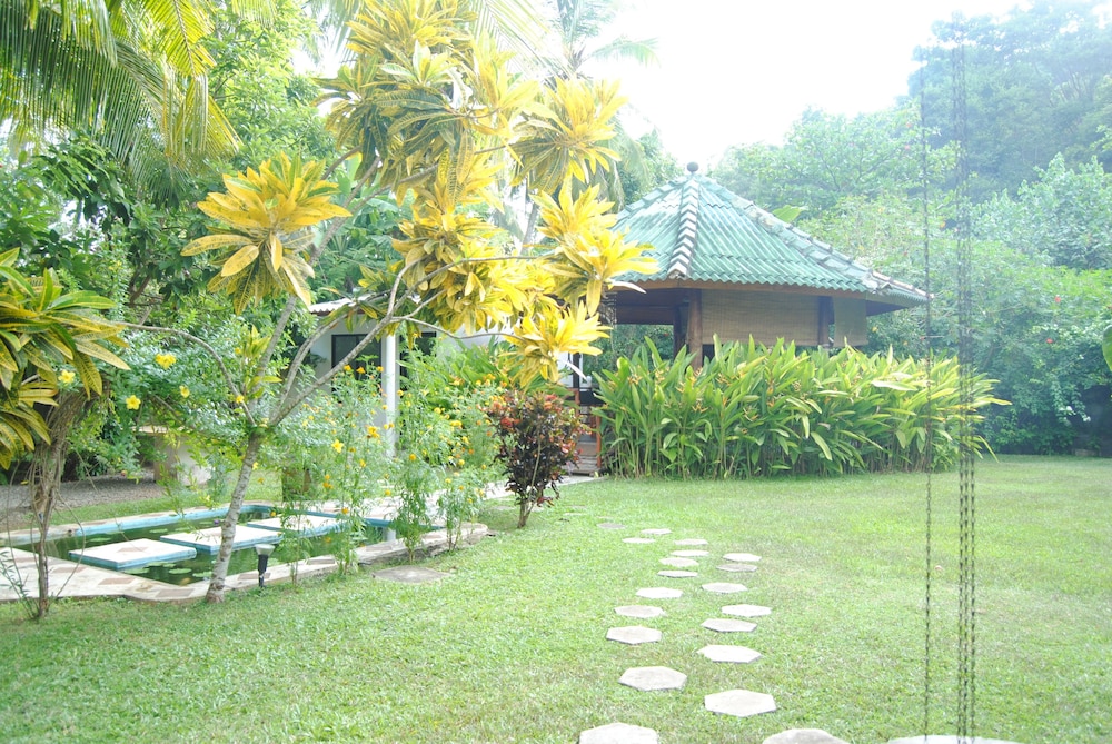 Paradise Garden