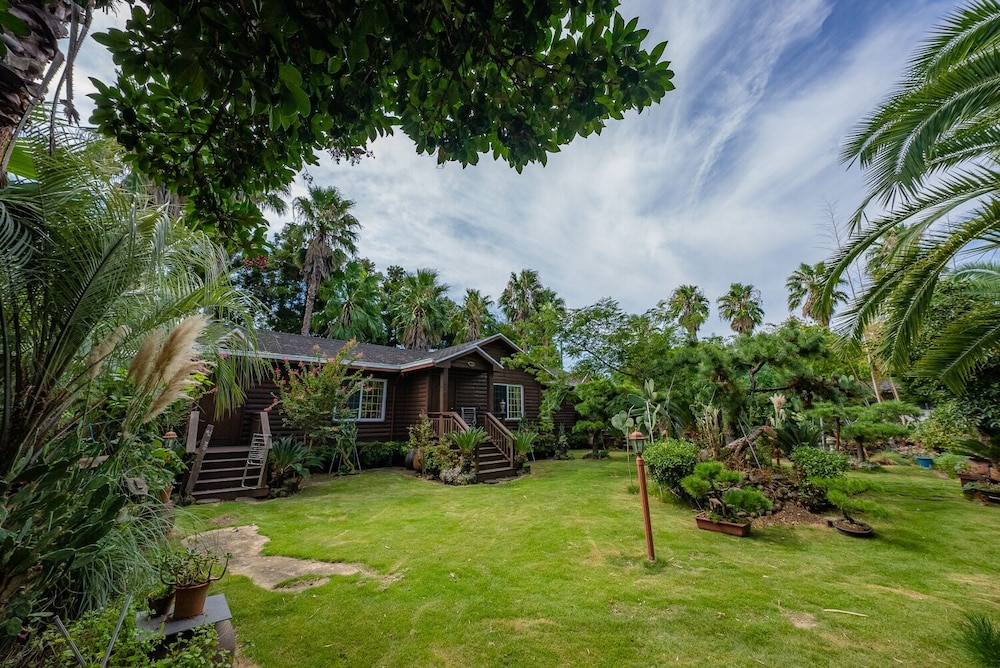 Valley Log Pension