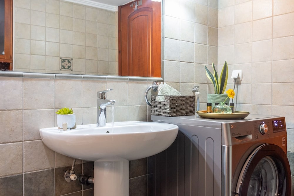 Casa Anthea 3 Bedroom Apartment With Garden
