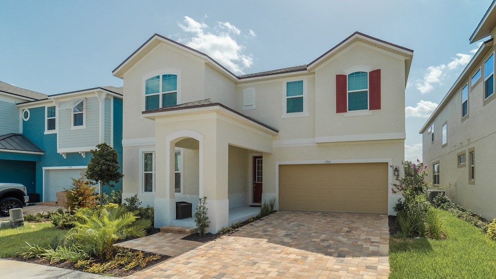 Solara Resort 7 Bedroom Private Pool Home with Game Room 7 Home
