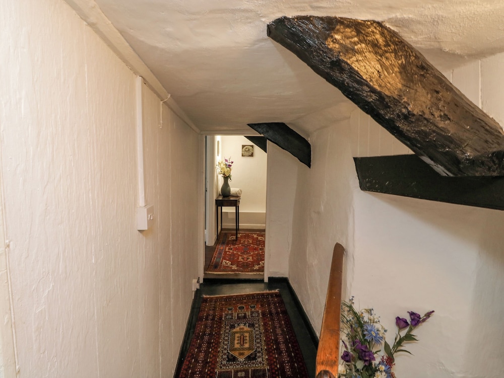Hearthstone East Cottage