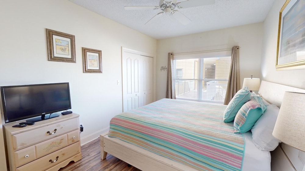 Sandpiper 2 by Tybee Vacation Rentals