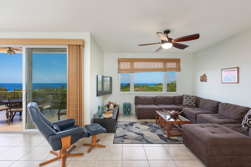Na Hale O Keauhou G4 3 Bedroom Condo