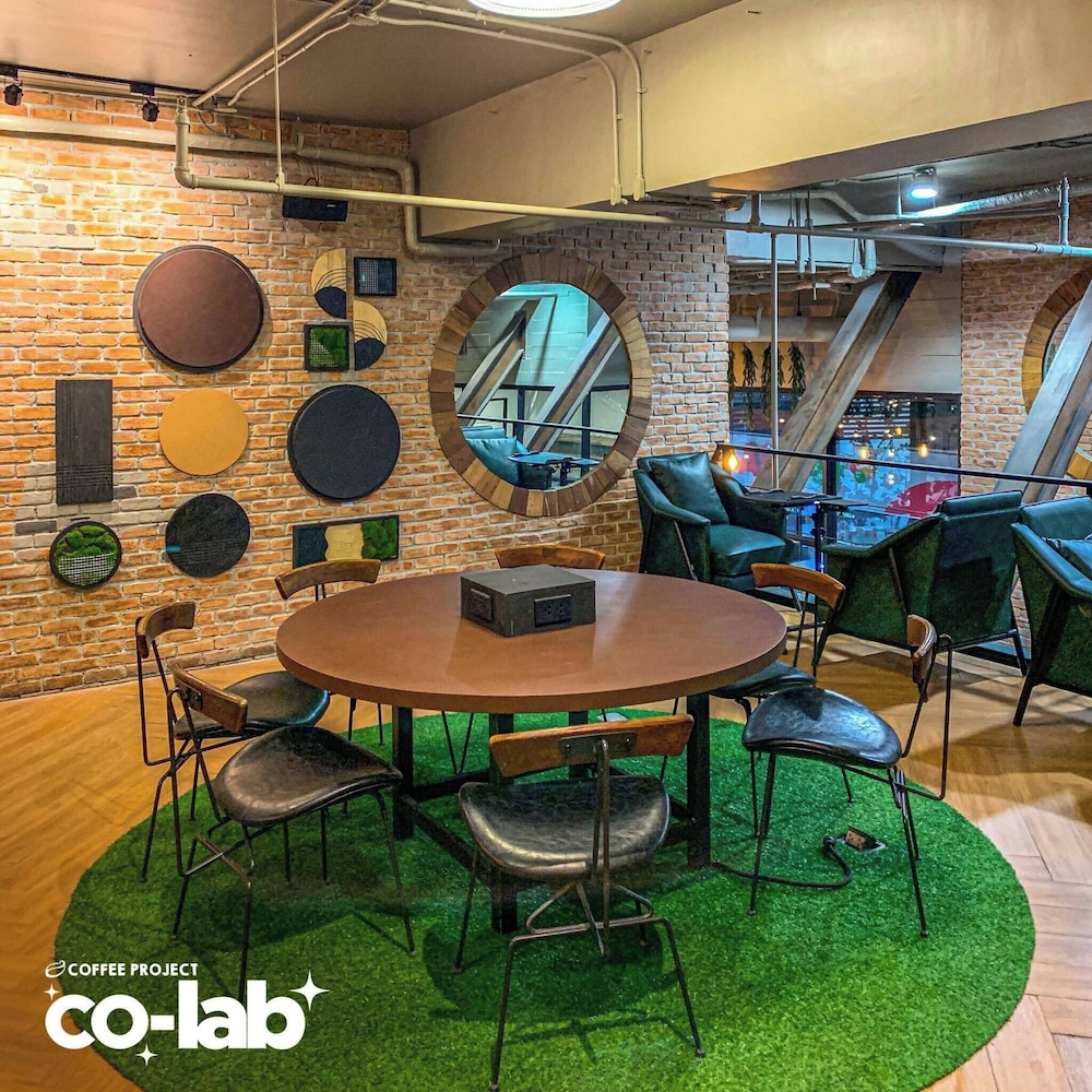 meeting & event spaces