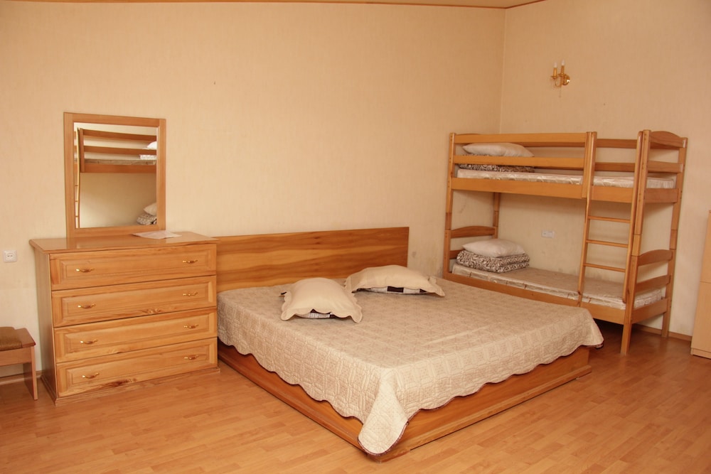 Rafael Hostel