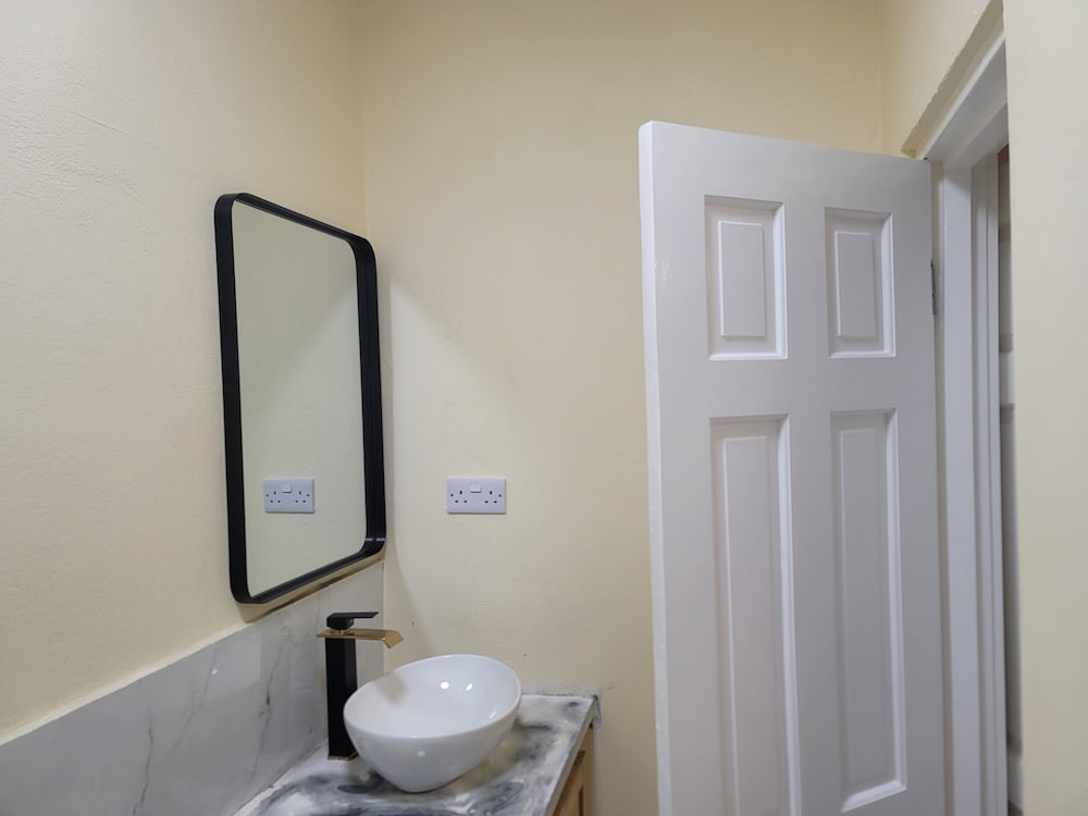 Ocean View Suites, photo 32