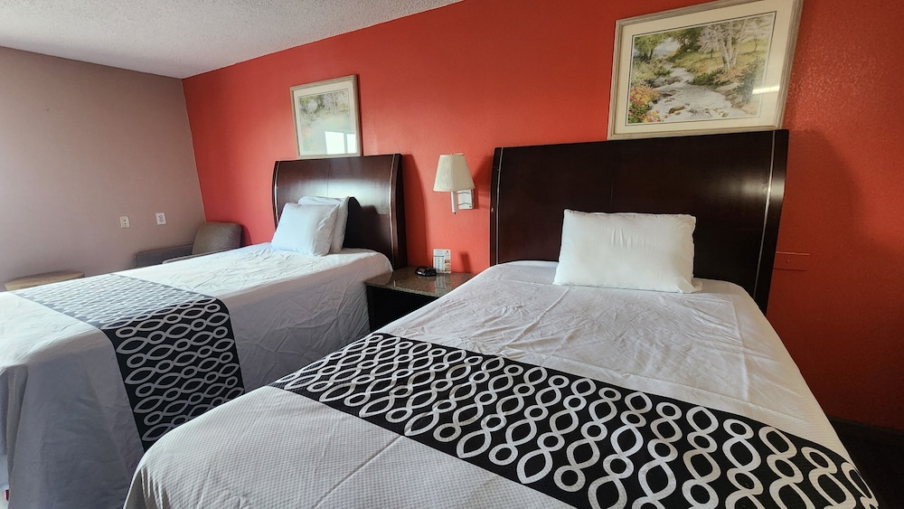 Capital O Fairway Inn - Baytown La Porte TX