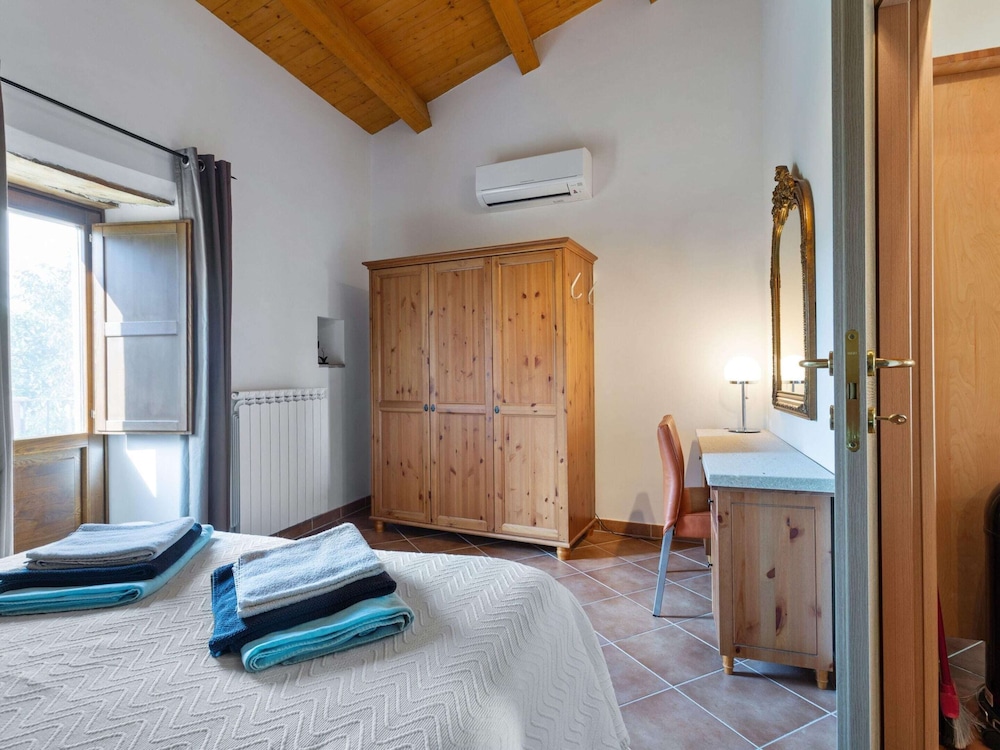 Apartment in Ripabottoni With Panoramic Views view 2
