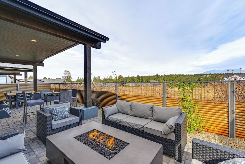 Large Patio at Peaceful Desert Home in Flagstaff! view 4