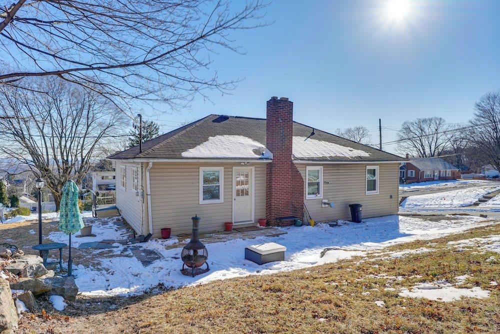 Bring A Pet: Family Home w/ Yard in Pen Argyl!