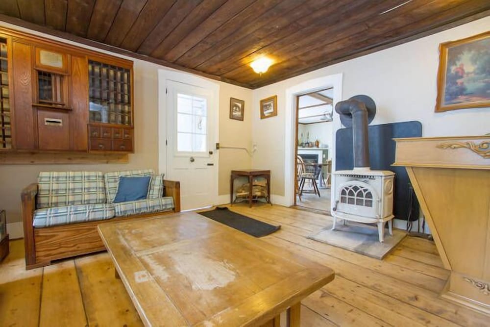 Killington Vacations - Salt Ash Inn - Property Image 3