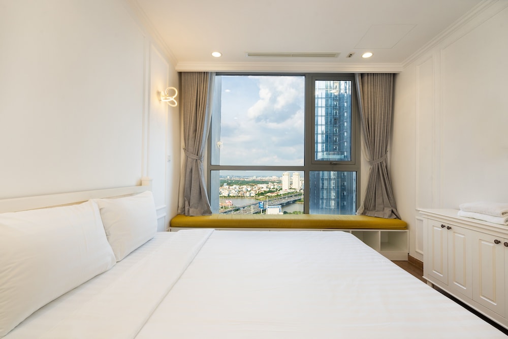 Sens House Saigon – Serviced Apartments in Vinhomes Central Park