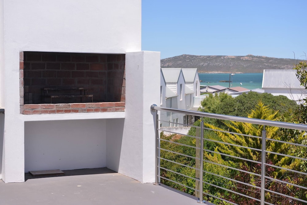 Pelican Cove is a Modern 4-bedroom Holiday Home in Langebaan With Some Sea Views