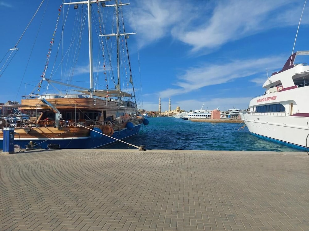 Florenze Khamsin Hurghada J-113