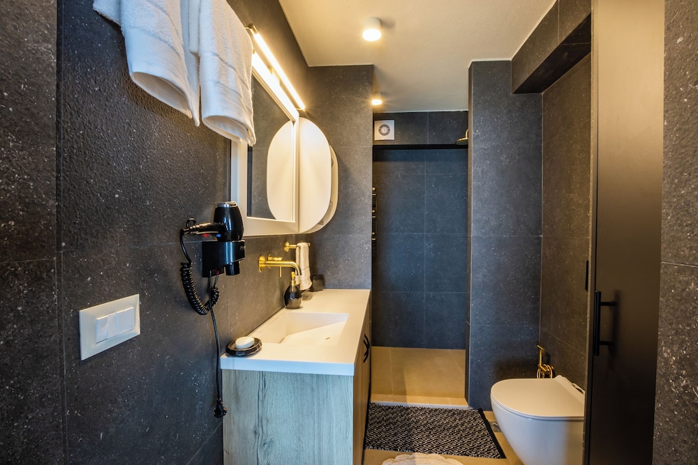 Vala Luxury Villa A