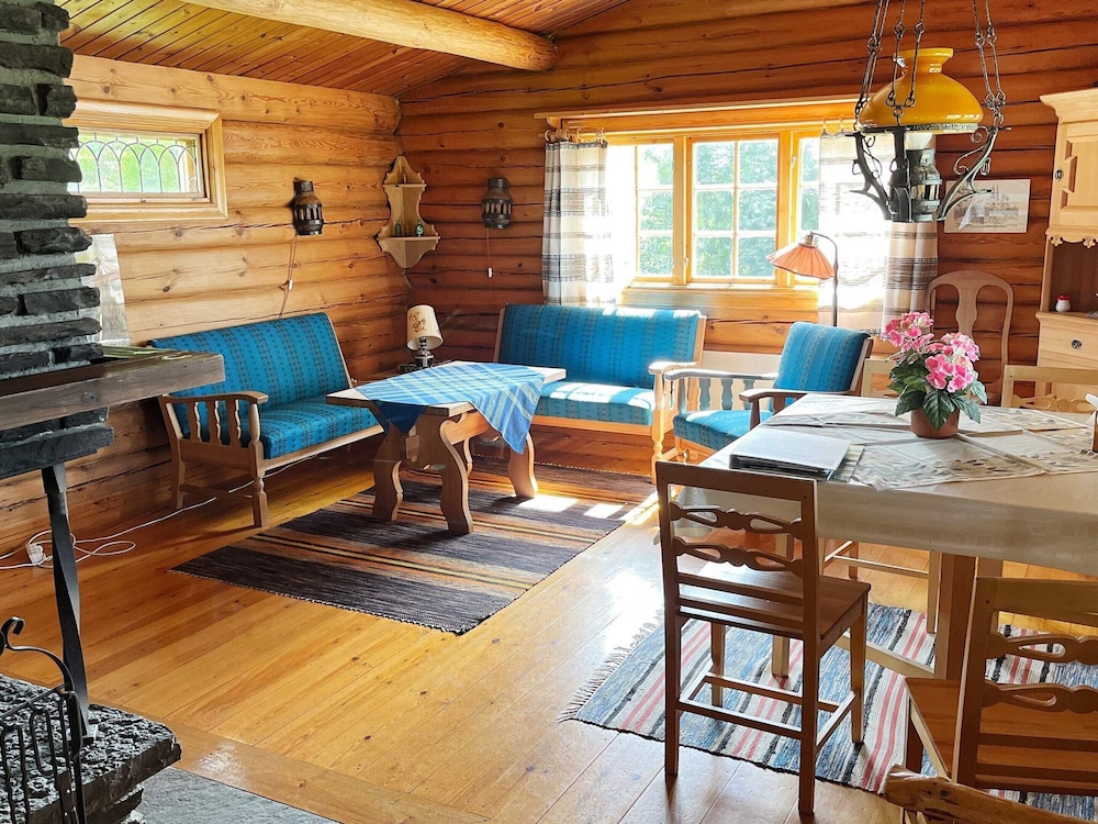 4 Person Holiday Home in Sunne