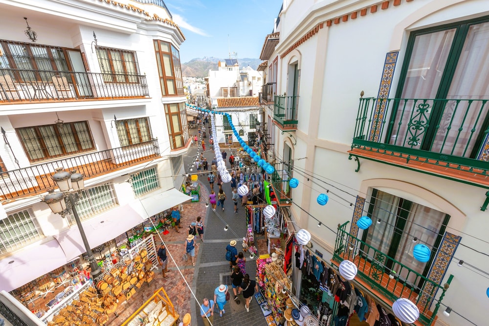 HC Calahonda Beach Nerja view 3