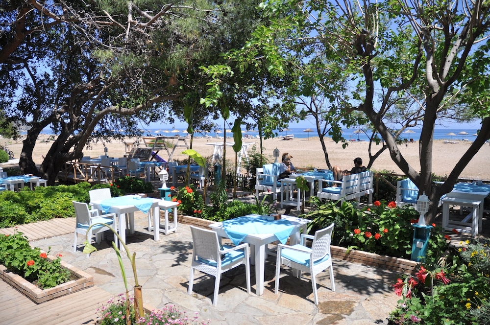 Bellerofon Hotel