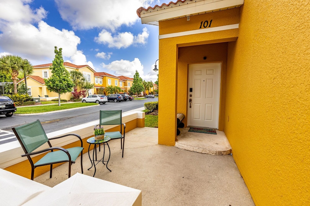 101 Perfect Family Townhouse With Private Pool Near Disney Water Parks