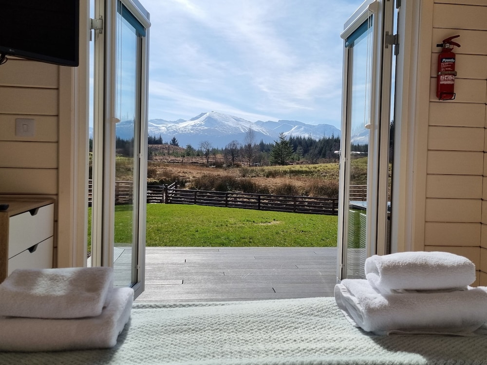 Toradh Cabin