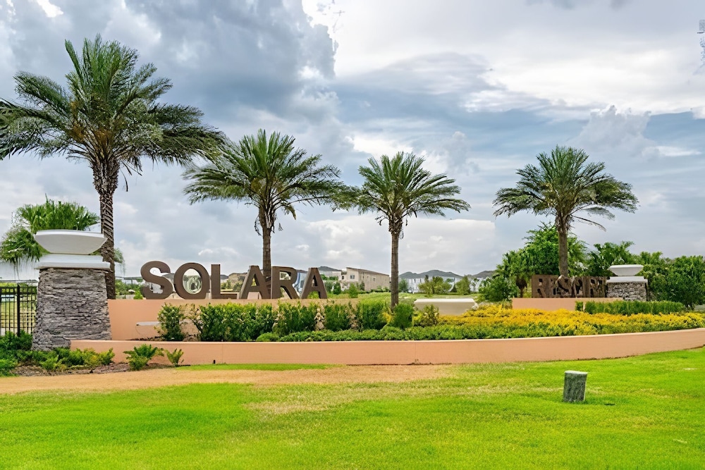 Modern 6BR Villa Heated Pool Solara Resort