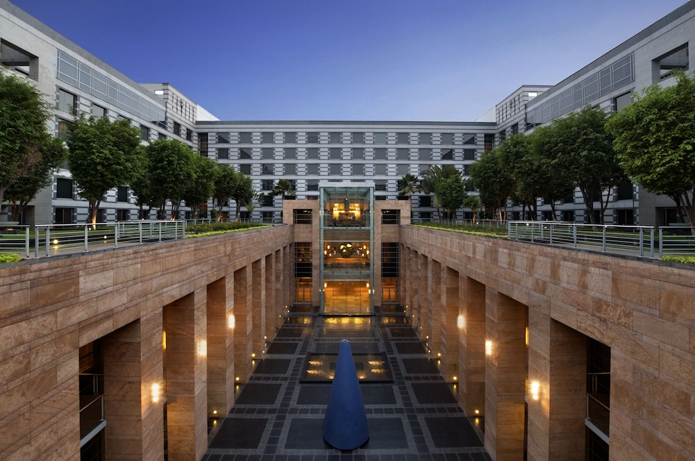 Mumbai Vacations - Grand Hyatt Mumbai Hotel and Serviced Apartments - Property Image 91