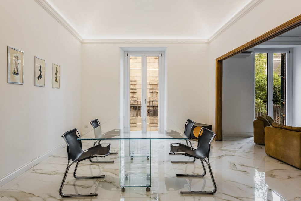 Upscale Urban Apartment