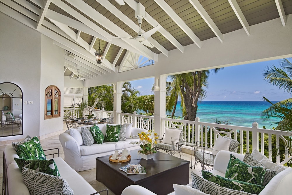 La Paloma by Blue Sky Luxury
