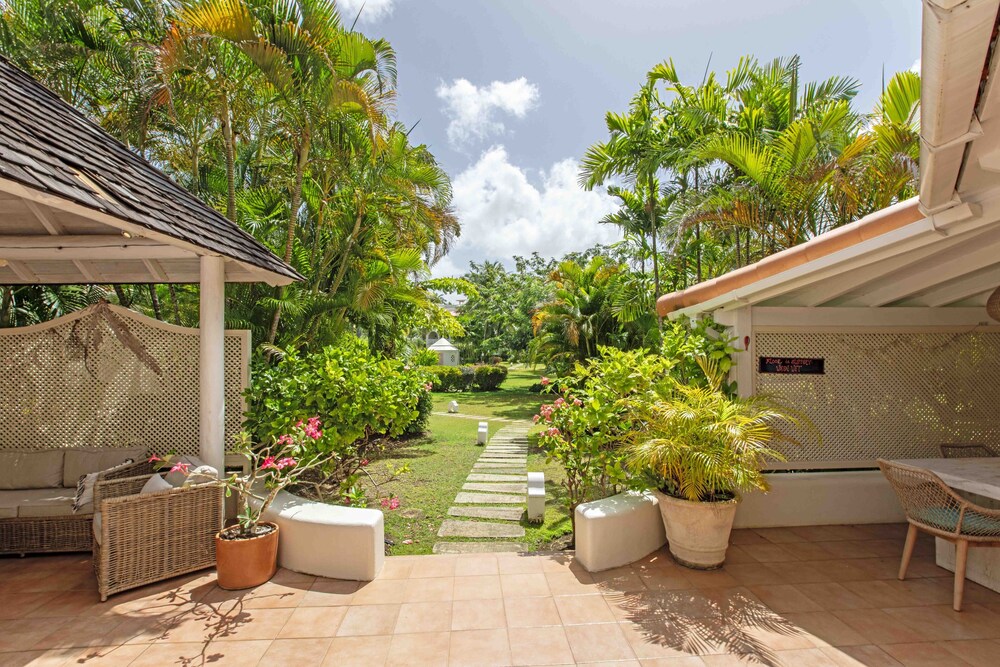 Sugar Hill, Coconut Shell by Barbados Sotheby's International Realty