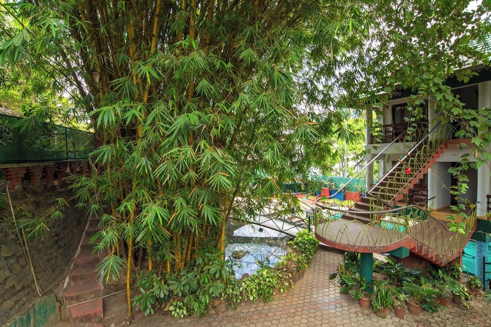 Harithagiri Hotel