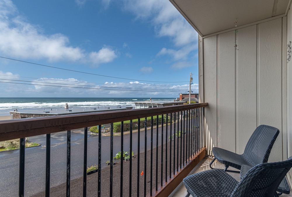 Lincoln City Vacations - Surftides Plaza Rentals - Property Image 210