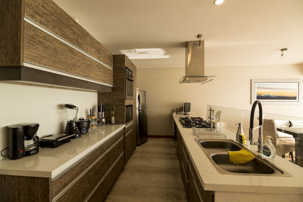Stylish Ocean View Private Apartment