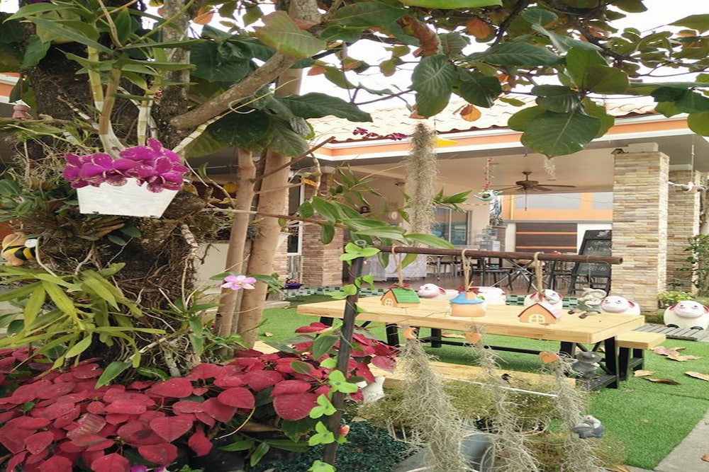 Winhouse Hotel