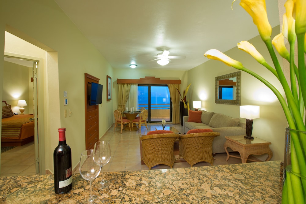 Paradise Village Beach Resort and Spa