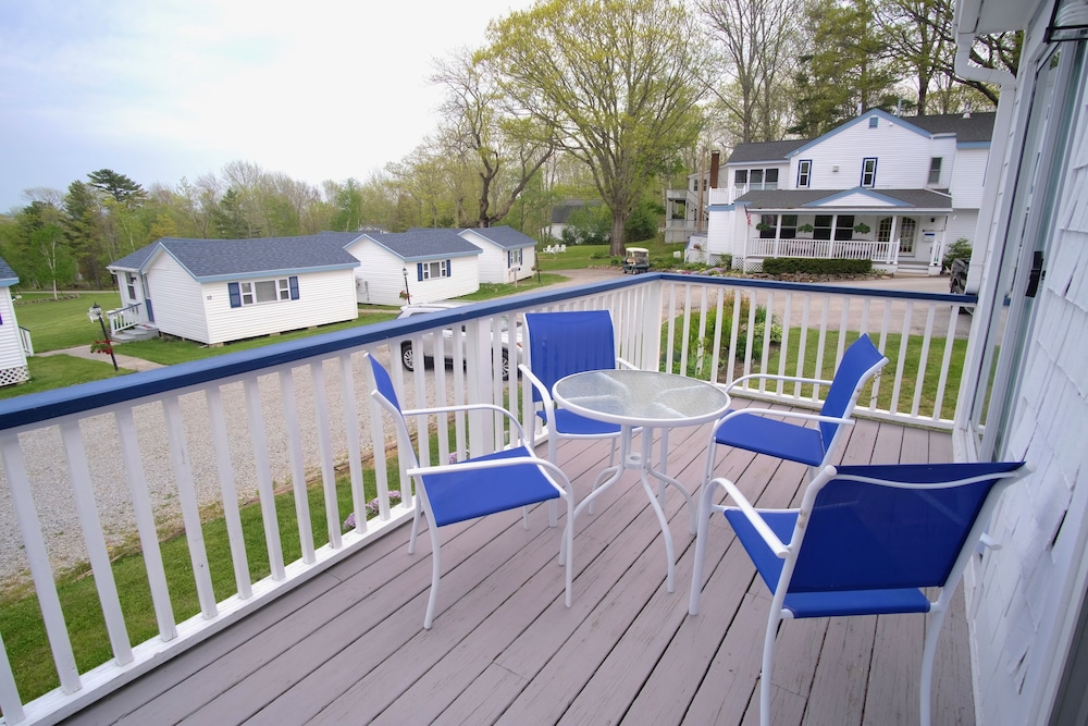 Glenmoor By the Sea