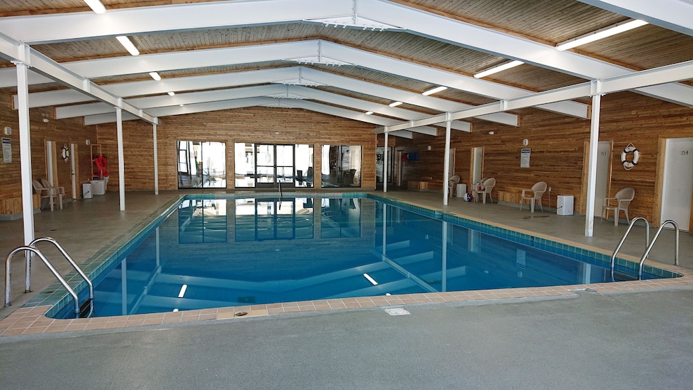 Cadillac Vacations - Lake Cadillac Resort - Property Image 7
