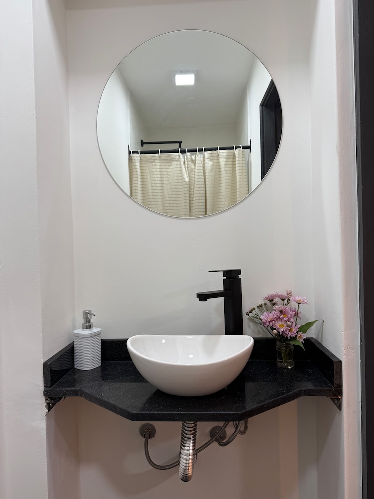 Clivias Hostel